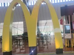 -麦当劳(鄂尔多斯机场店)