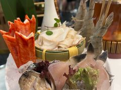 海鲜拼盘-洪氏嗨捞·猪肚鸡火锅(阳光天地店)