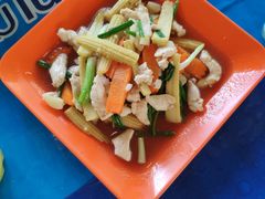 -Thiw Soen Seafood Restaurant