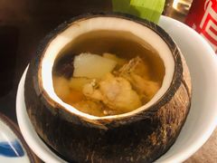 原只椰子炖鸡汤-广州文华东方酒店·江-由辉师傅主理