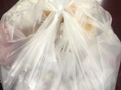 -必胜客(宝杨路宅急送店)