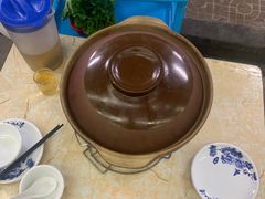 -广味炭炉鸡煲(宝业路分店)