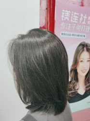-镁连社·美联社