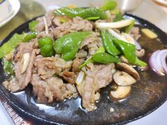 铁板牛肉-洪霞餐馆