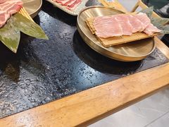 -臻牛烤肉