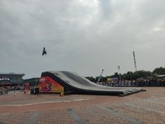 -泰达航母主题公园