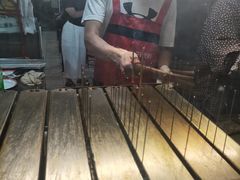 -小胡子烧烤(江汉路店)