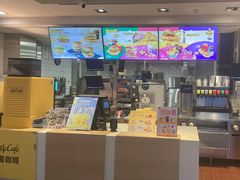 -麦当劳(常山服务区得来速店)