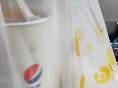 可乐-华莱士·全鸡汉堡(浦东南路店)