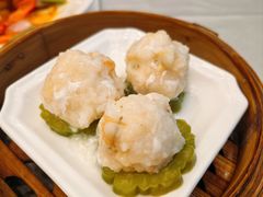 白雪花枝虾球-太子园林酒家