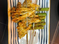 -许哥东北烧烤·铁丳烤串·宫后夹肉(繁花中心店)