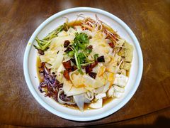 -东口码头·烧鸽子·鱼头泡饼·地方菜(金鹰悦城店)