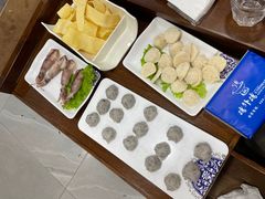 -楼外楼大刀肉传统火锅居(繁荣路店)