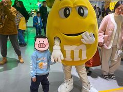 -m豆巧克力世界(上海世茂广场店)