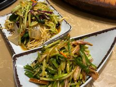 -万里闯关东铁锅炖菜馆(高新旗舰店)