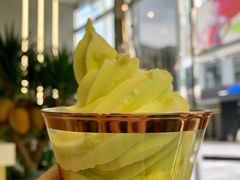-猫王榴莲世家(三里屯SOHO商场店)