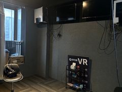-VR 间客漫·PS电玩·虚拟现实包间游戏电竞(街道口店)