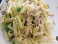 茭儿菜炒鸡蛋-广迎居老正兴菜馆
