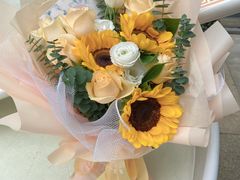 -花邻FloweringLife花艺气球派对(武康大楼店)