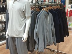 -优衣库(南宁江南万达店)