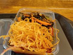 -聚合鑫东北熏酱熟食麻辣面(长阳店)