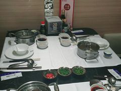 -红鼎豆捞·非遗鲍皇汤火锅(宝丰路店)