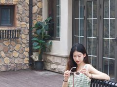 -鲁邦国际风情街(麦世达韩国精品百货店)
