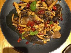 椒香炒牛肚牛舌-十三式重庆江湖菜(金茂览秀城店)