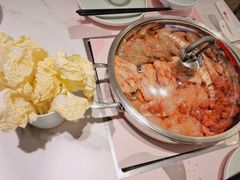 -黄记煌三汁焖锅(新佳丽江汉路店)