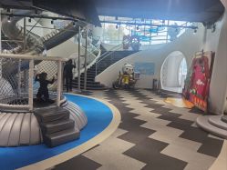 -MINI MARS KIDS CLUB亲子家庭中心(杨浦黄兴店)