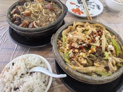 -梁师傅砂锅(哈达西街店)