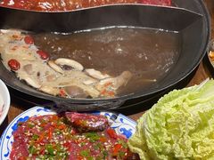 -萍姐火锅·公路夜市(武汉首店)