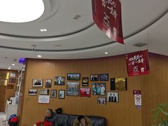 -雅悦齿科(顾村公园店)