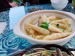 招牌竹林土鸡煲-听风阁农家私房菜茶楼(龙坞店)