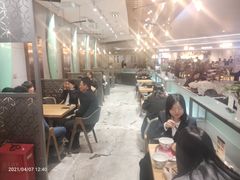 大堂-妈妈故事米线(市府恒隆店)