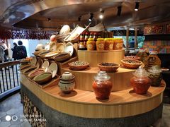 景观位-吃饭皇帝大(赛格国际店)