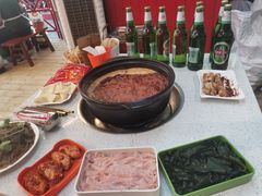 -钢管厂五区小郡肝串串香(蜀都万达店)
