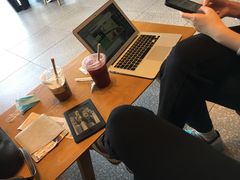 -星巴克(大庆让胡路万达广场店)