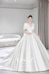 -Renee芮亦婚纱(原丽莎)