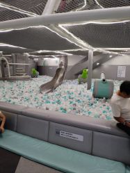 -MINI MARS 移动的空间站乐园·餐饮·派对(浦东金桥店)