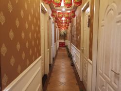 点击看大图 -芳朵美容养生SPA