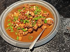 -侯志伟老街炒鸡(广济街店)