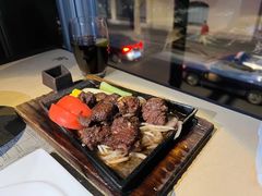 -穹六人间 people 6(岳阳路店)