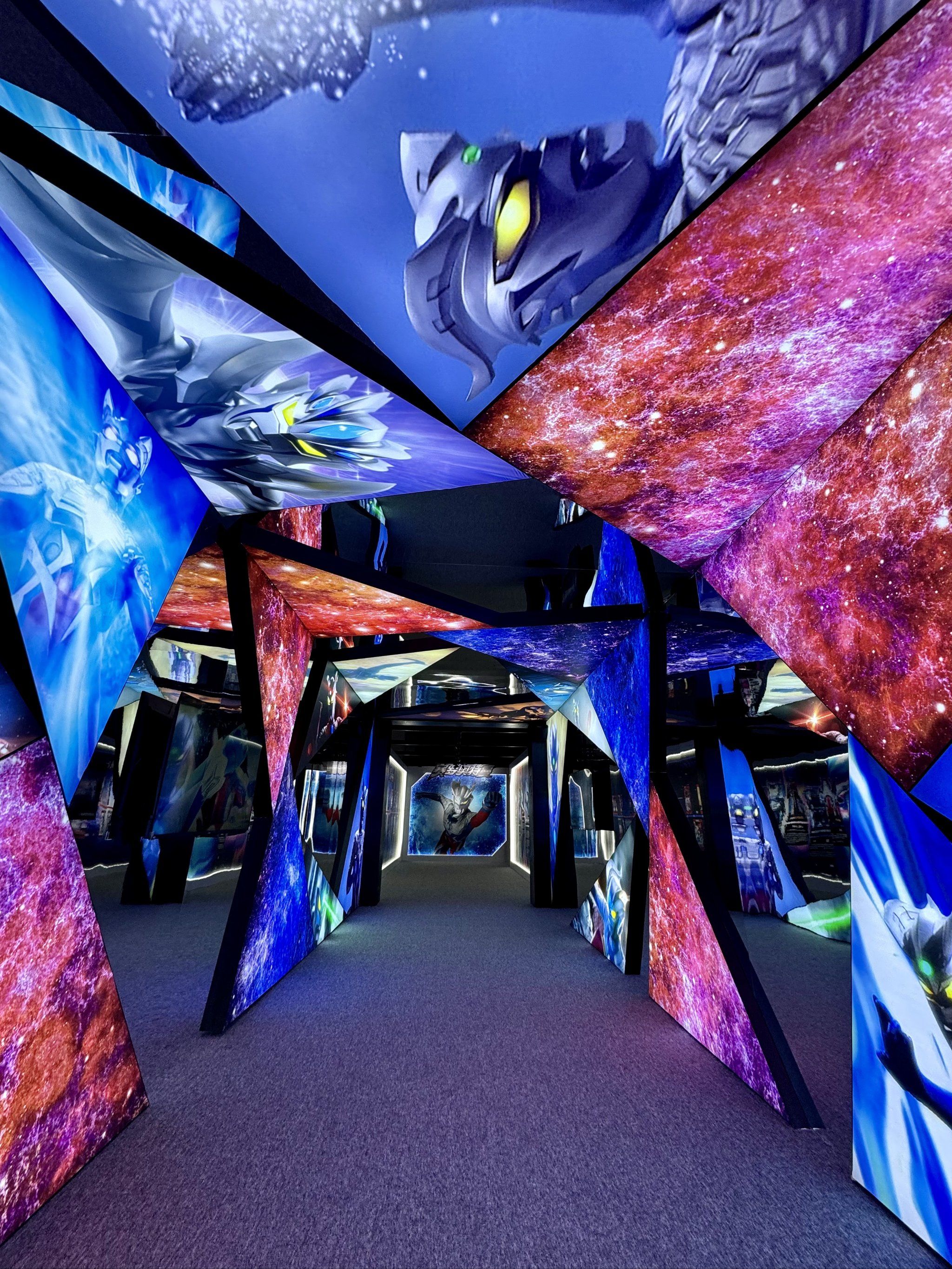 周末带娃好去处,感受奥特曼展的快乐!