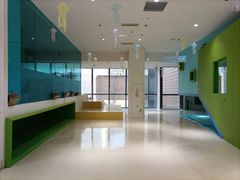 -爱睿思儿童早教亲子游泳(万象城店)