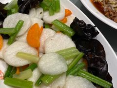-六泰居·尔滨地标·东北菜(泰山路店)