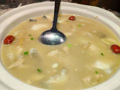 -鑫小城故事·砂锅·排骨藕汤(兴业路店)