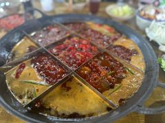 -正南齊北重庆老火锅(光华村直营店)