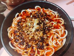 -桂二老坛酸菜鱼(三街两巷店)
