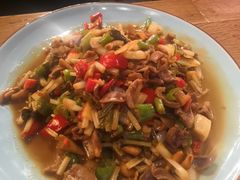 -爱啤精酿·民谣酒馆(滨江店)